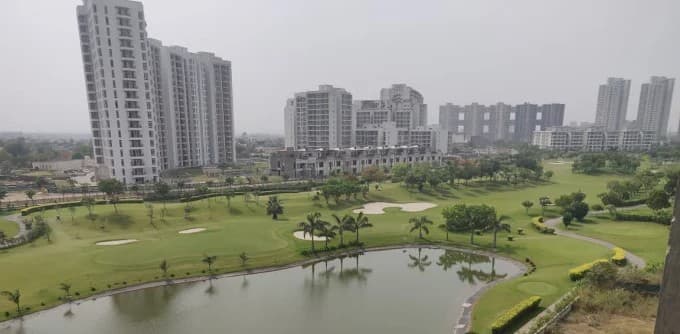 Luxury Flats in Noida